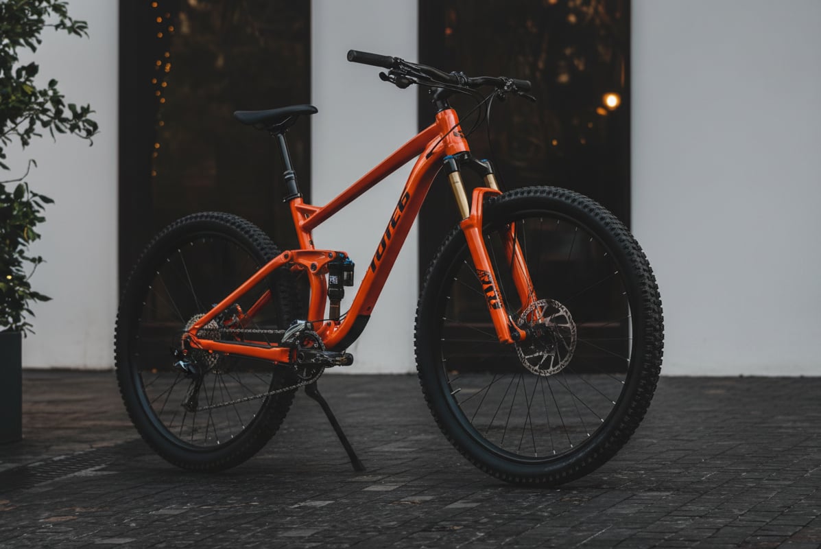 Een fiets kopen? Voer een <span>GRATIS</span> <i>cheque uit als het gestolen</i> is.
